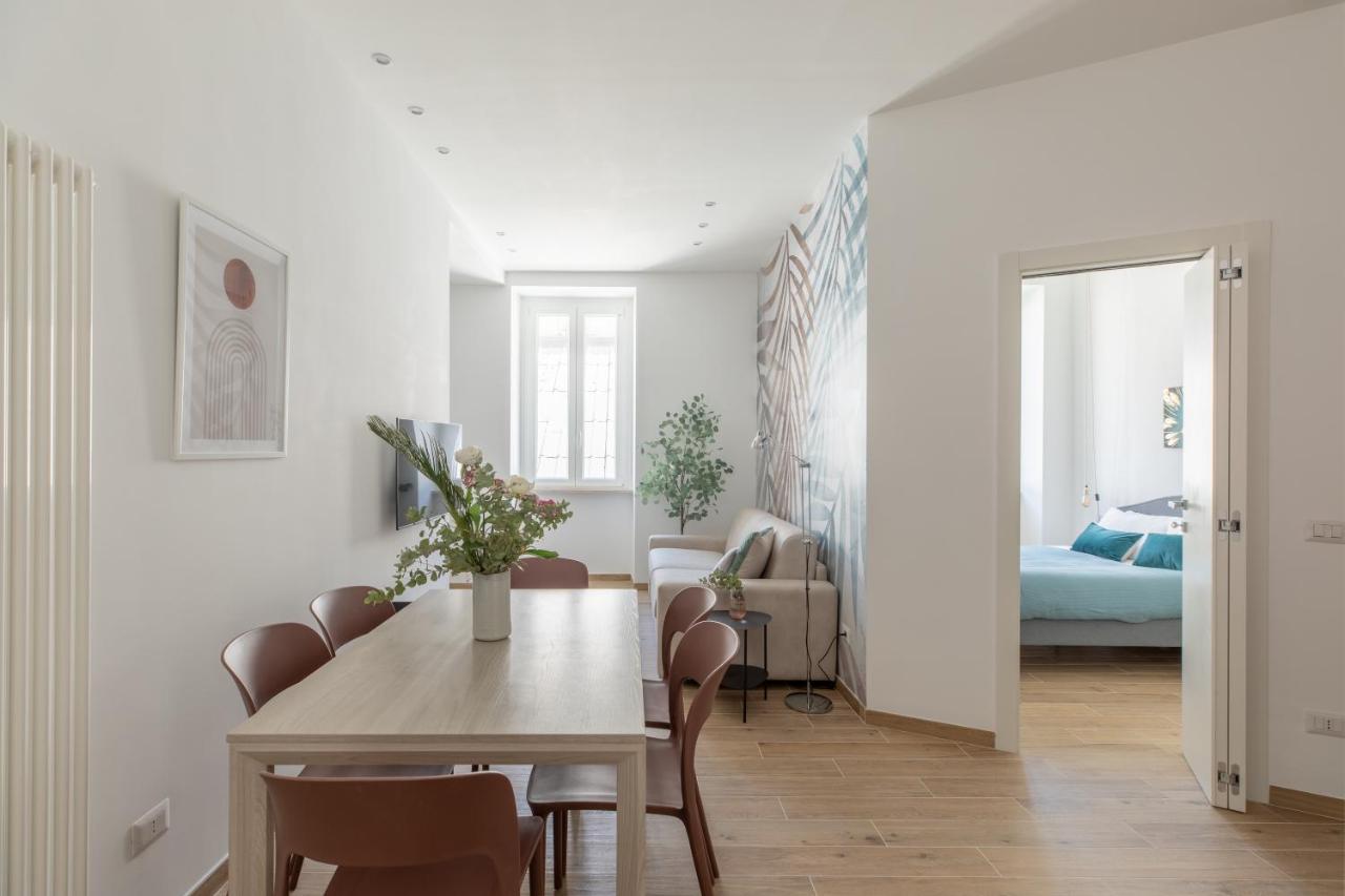Iflat Colorful And Bright Apartament In Monti Rome Luaran gambar