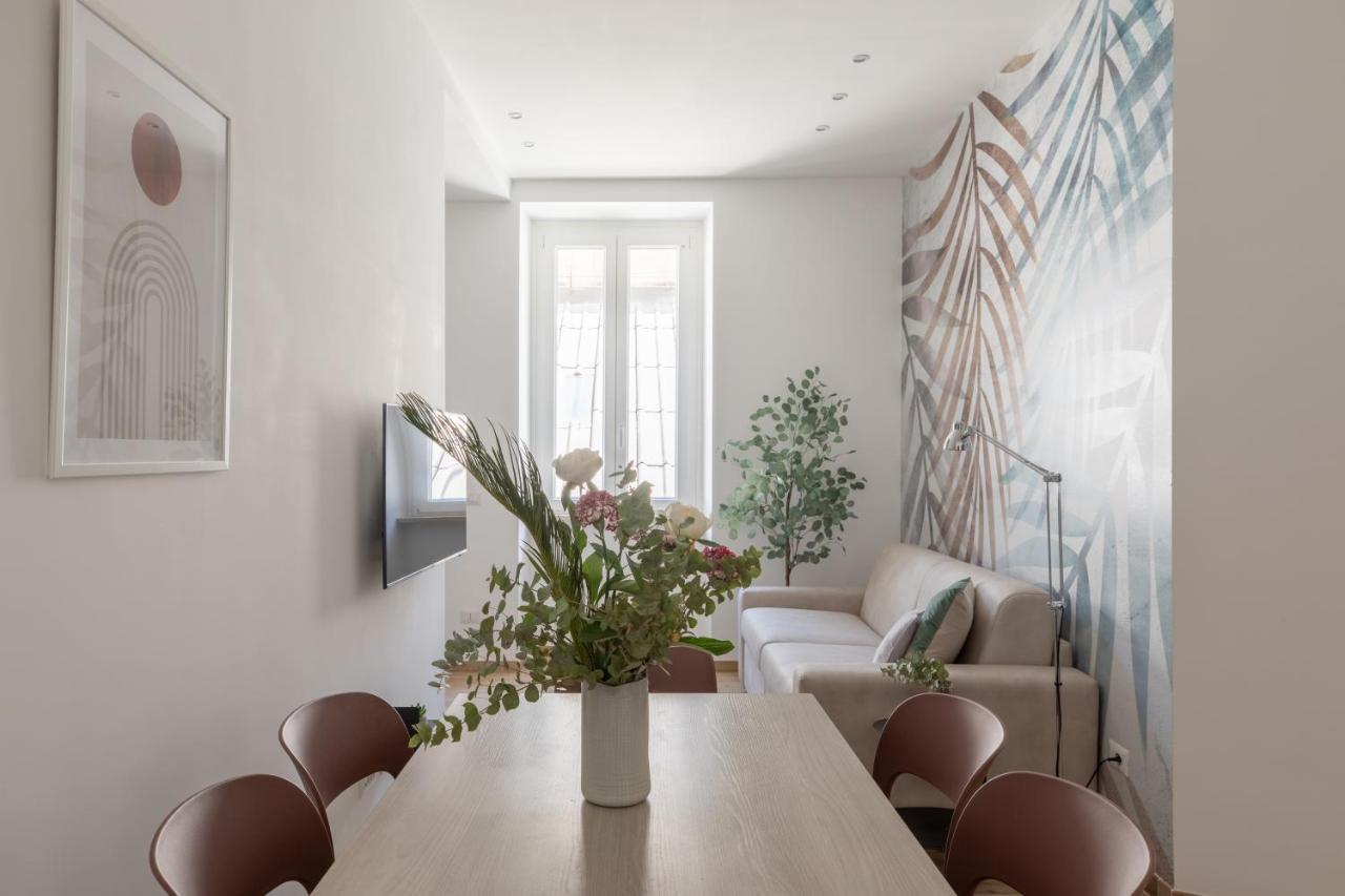 Iflat Colorful And Bright Apartament In Monti Rome Luaran gambar
