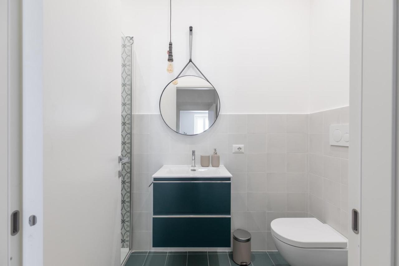 Iflat Colorful And Bright Apartament In Monti Rome Luaran gambar